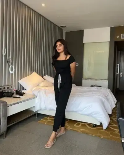 Call Girls Sandur Cash On Delivery